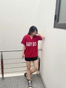 chọn màu sắc trang phục theo tone da